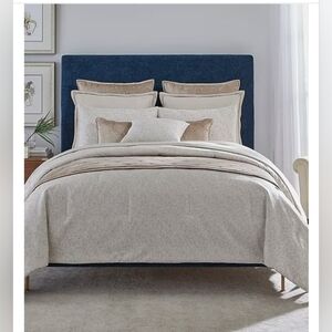 Luxury Hotel Duchess  Queen Comforter Mini Set